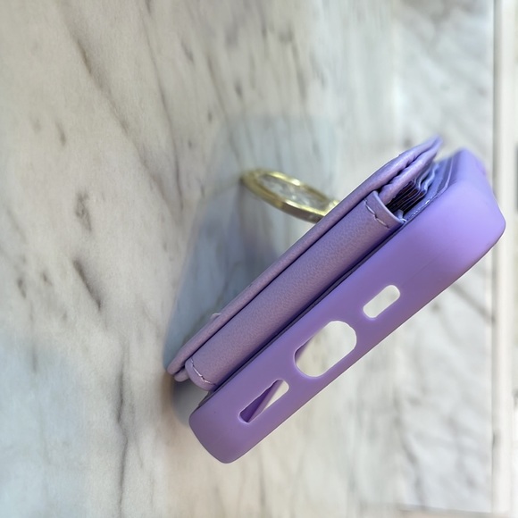Libra lilac colored iPhone 12 Pro case, holds multiple cards, w/ kickstand - Picture 3 of 5